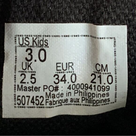 Vans kids size 3 Sparkle Sneakers shoes. Appear NWTs but missing lace. 507452 - Picture 7 of 13